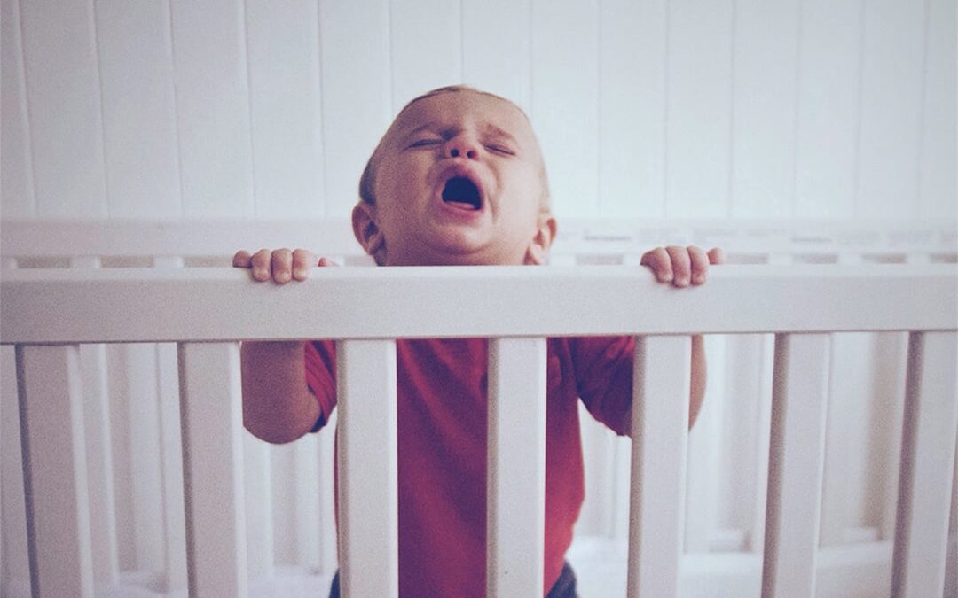 Häufiges Erwachen – Das „schlafmangelnde“ Merkmal eines High Need Babys
